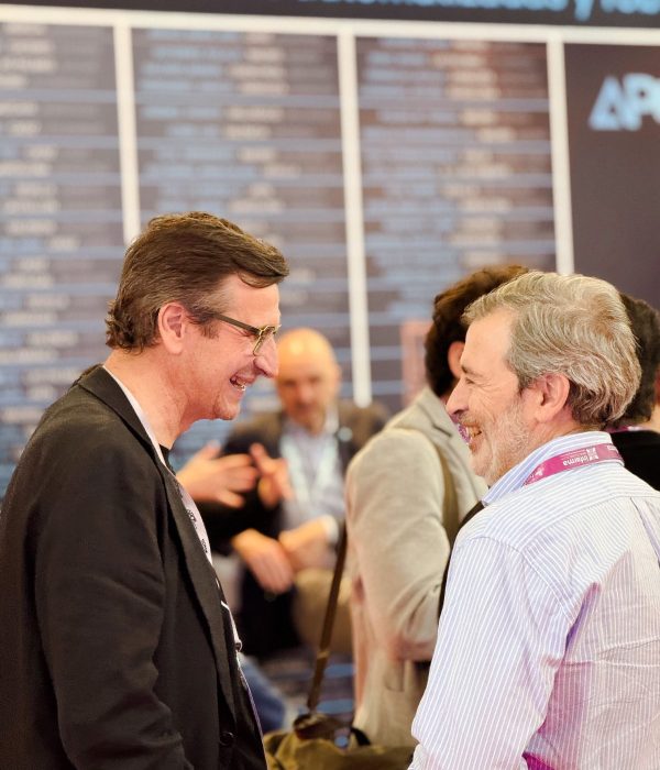 1a6eda92-969b-42b3-8965-e9e770f68b74